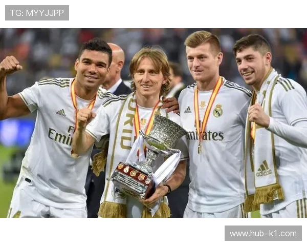 德布劳内 vs 巴尔韦德：中场组织与推进效率对比分析